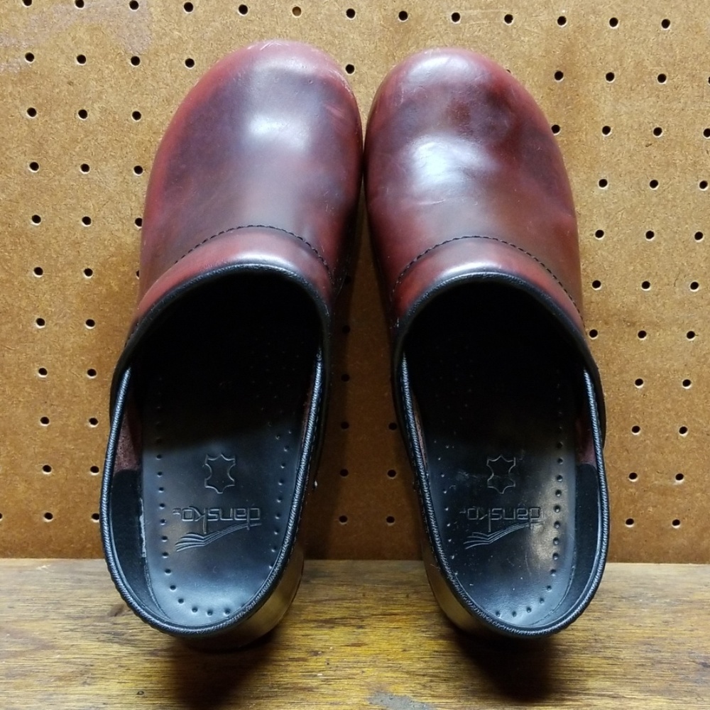 Dansko Clogs - Picture 5 of 8